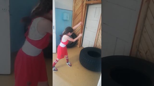 Марго 8 лет. кувалда балон