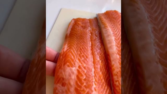 КАК ЗАСОЛИТЬ НА НОВЫЙ ГОД ВКУСНО И БЫСТРО КРАСНУЮ РЫБУ 🔥