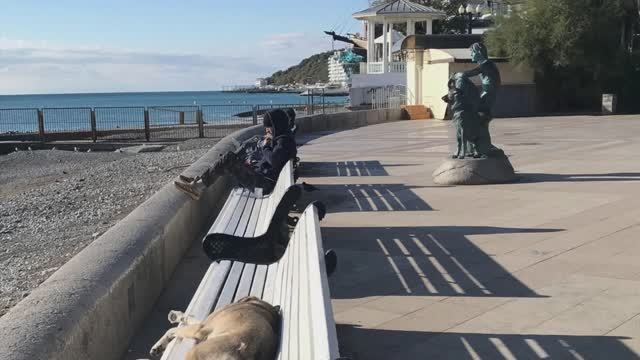 Ялта. По Дарсановскому пер., в ТК ПЭК. Туда и обратно. 18.10.2024. Крым. Crimea. Yalta.