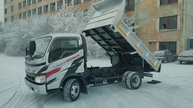 Hino Ranger Самосвал BU142