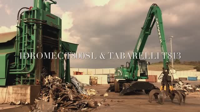 Пресс ножницы с боковым прижимом Idromec T800SL и перегружатель Tabarelli перерабатывают металлолом