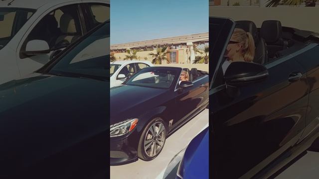 Тачка для солнечных ванн/DUBAI moments
