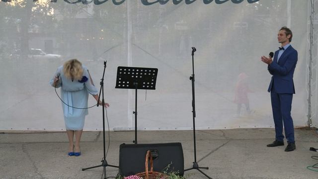Владимир Коварский - солист Новосибирской филармонии и Елена Власова с программой Молчание вдвоем.