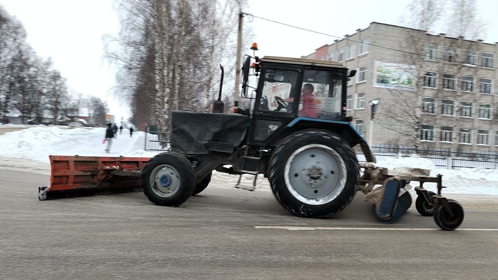очистка дорог от снега 18 часть