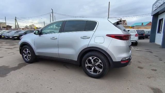 Kia  	Sportage	2021	серебристый	XWEPH81ADM0059592