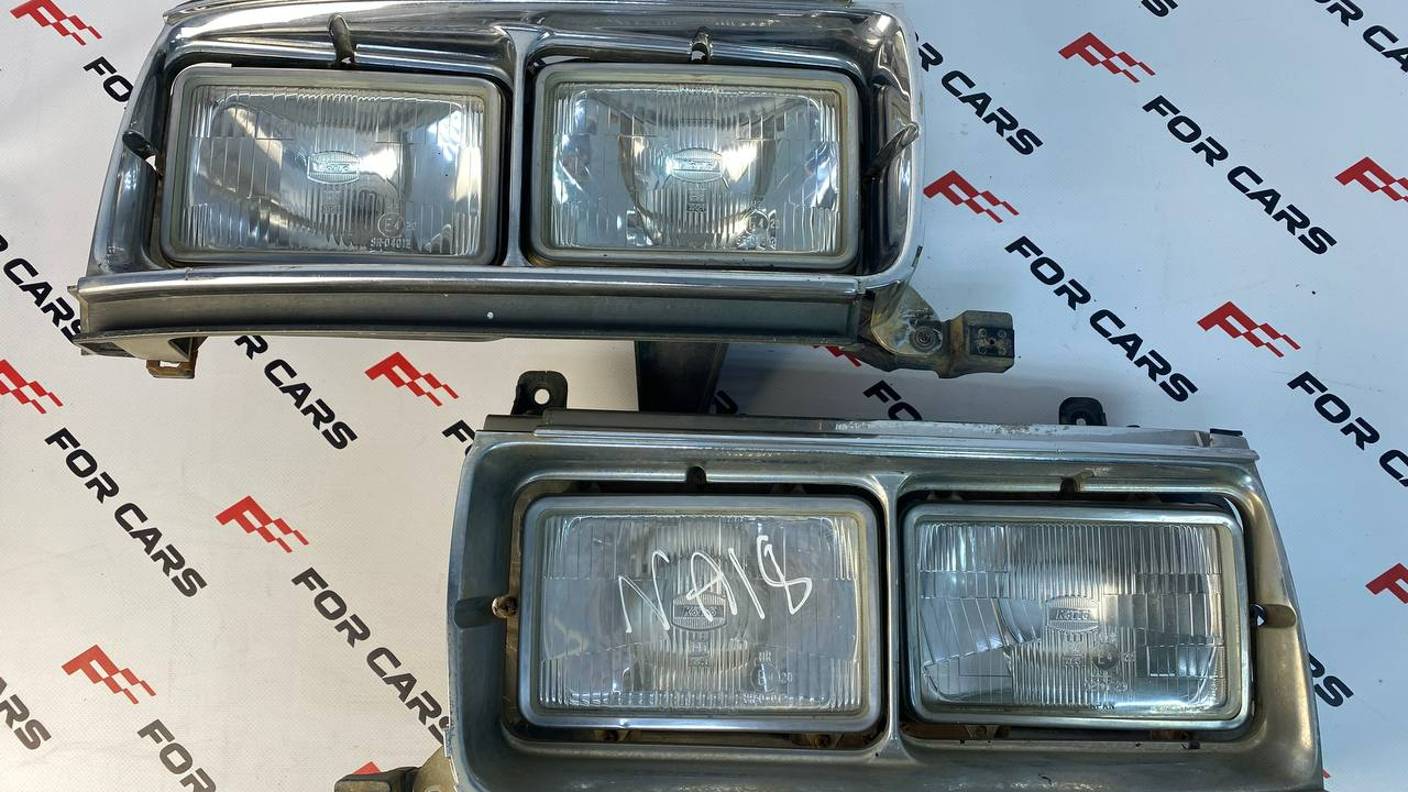 Комплект  б/у передних фар Toyota Land Cruiser 80