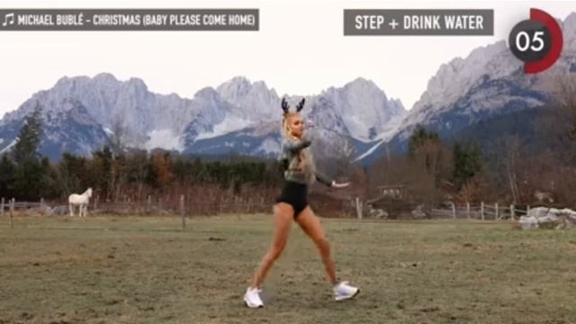 10 MIN CHRISTMAS DANCE WORKOUT - 100% happiness guarantee! 2021 Version I Pamela Reif