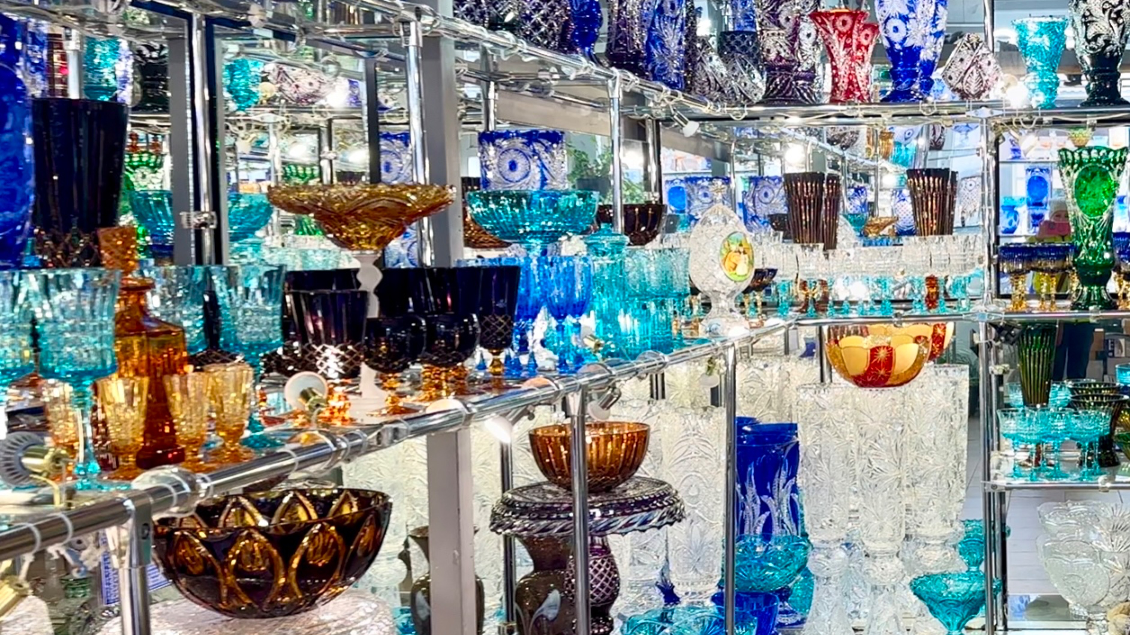 Стекольный рынок в Гусь-Хрустальном Владимирская обл 22.12.24