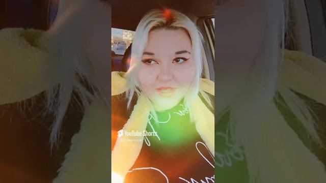 улыбка похожа на рай