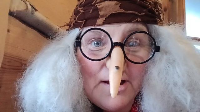 Сказки Бабушки Яги / Про Лисичку и Рака