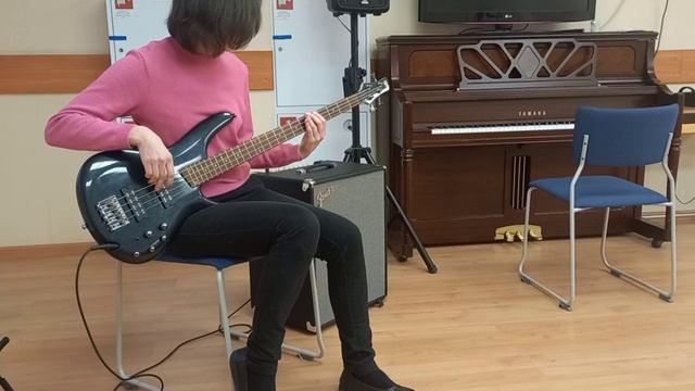 "The logical song" Supertramp (bass cover)