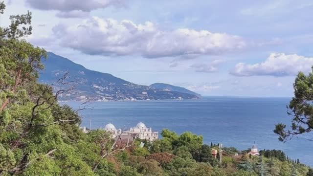 Ялта. С Московской на ул.Дзержинского и Светлый тупик. 09.10.24. Крым. Crimea. Yalta.