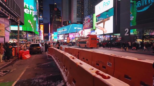 🗽🎄Нью-Йорк - Таймс-сквер, Пятая авеню, Рождественская елка Рокфеллер-центра (2024) 4K