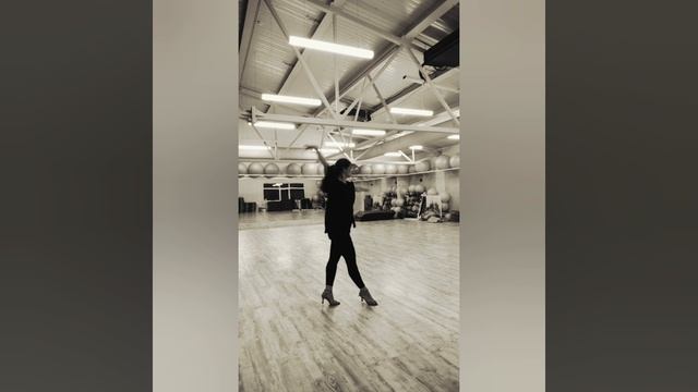 румба - танец любви 🩷
#танцы#латина#румба#фитнес#спорт#музыка