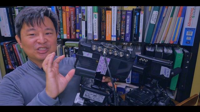 Why I end up buying the second fs700r instead of FX30 -  Sony fs700r vs FX30 Cinema cameras