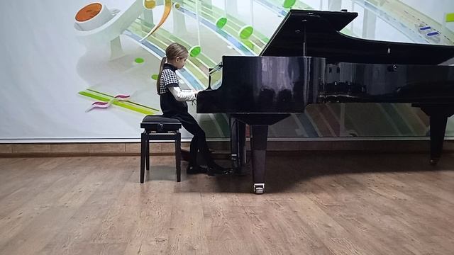 Денисова Валерия 7лет.1кл