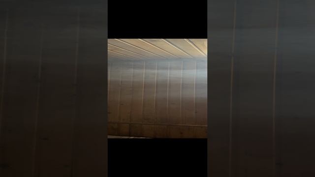 Дымоооок пошел по комнате дымок, дымок окутал потолок.