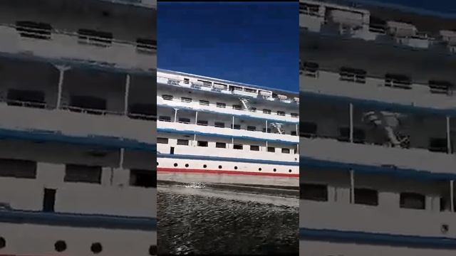 Рсходимся с Анастасией.