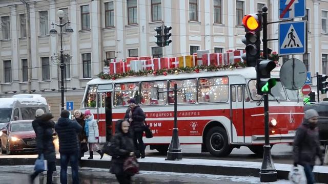 Деды Морозы на Невском