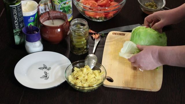 Рецепт Макаронный салат с тунцом и ананасами(консервы)