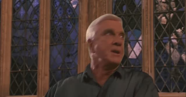 Leslie Nielsen in Hogwarts