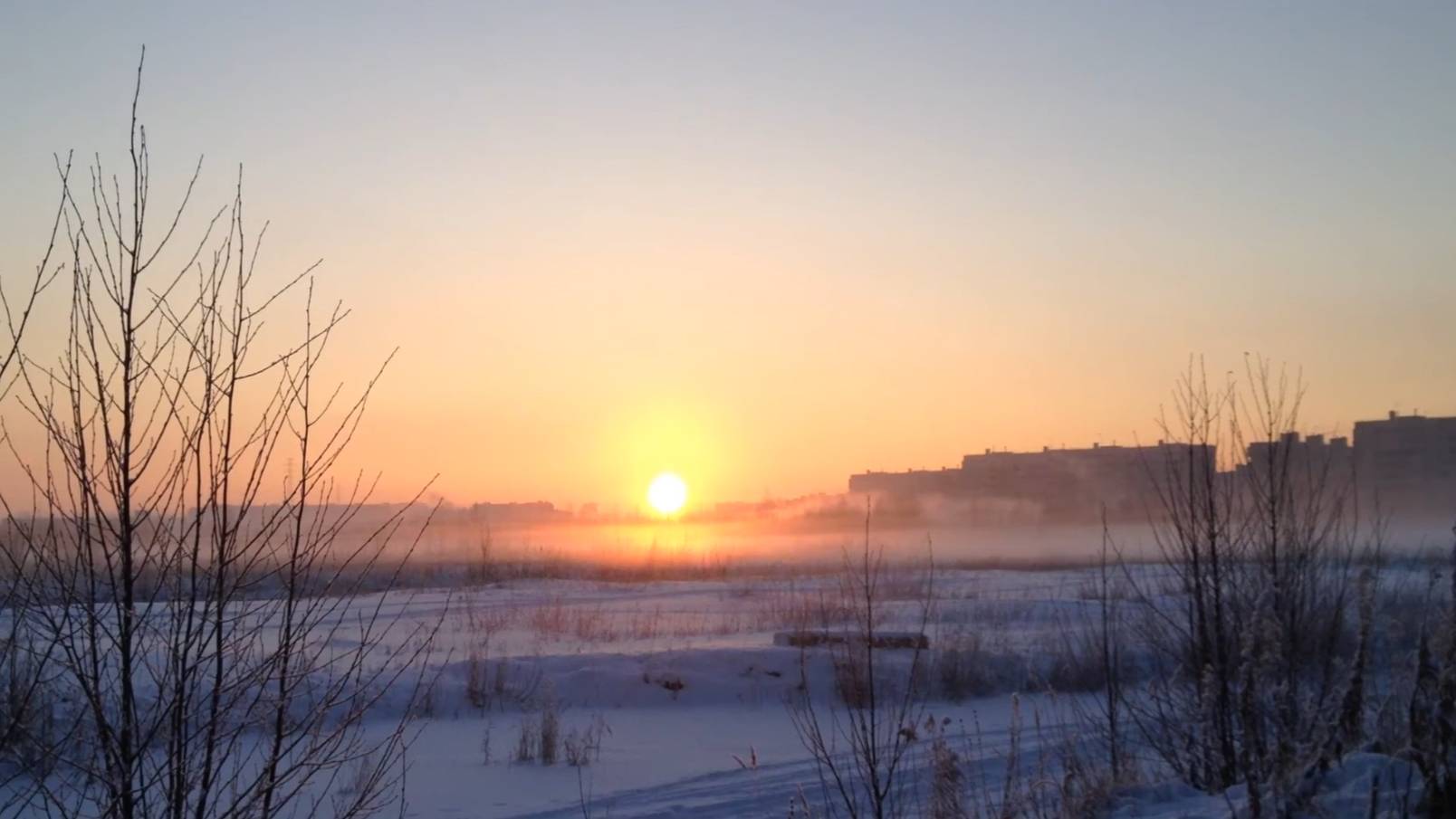 Поморская зима,  город Архангельск, Россия.