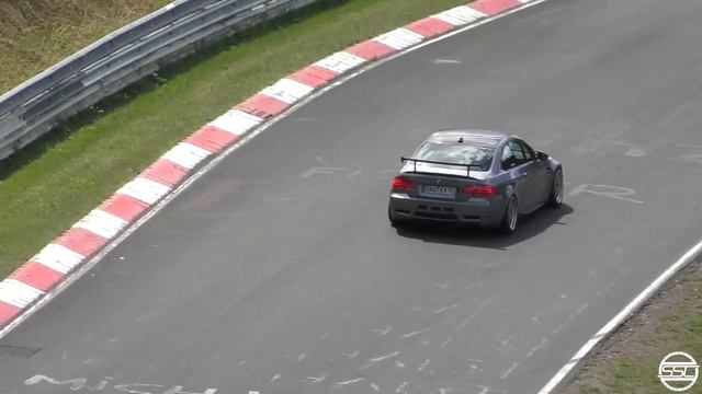 Schirmer M3 V8 GT выступил на Nitron Supersprint в Нюрбургринге на Drexler BBS Fabsan84