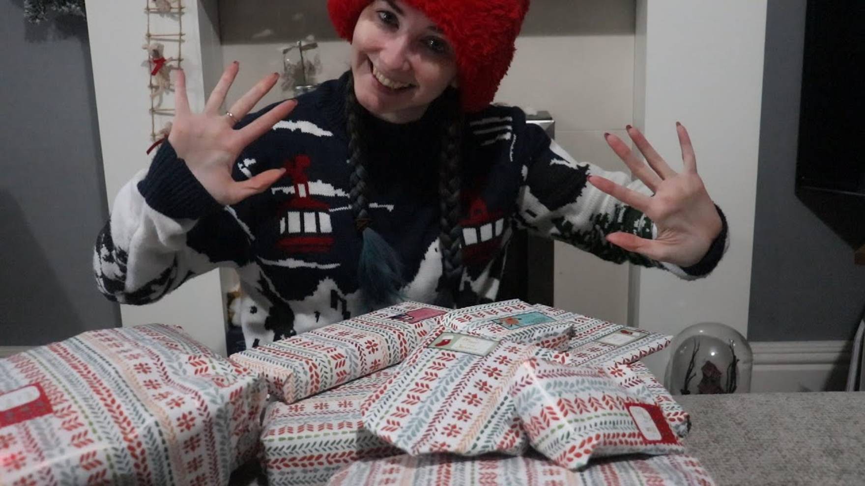 [VisualSounds1 ASMR] Annual Christmas Wrapping Video 2024