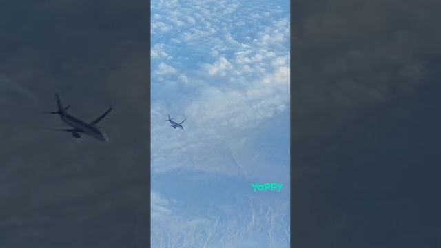 Встречный над Узбекистаном🇺🇿 Ребята с нашего «двора» (отряда)✈️