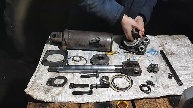 Ремонт гидроцилиндра задней навески ц100 трактора МТЗ-80!