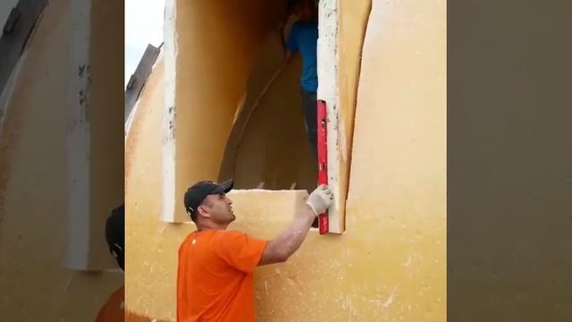 Построили тёплый дом за два дня. Подпишись !