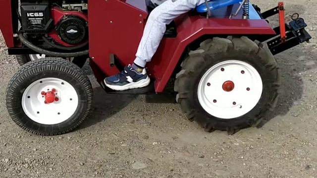 Компактная сельскохозяйственная машина