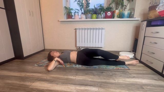 Комплекс йоги Здоровая спина. Помощь при остеохондрозе