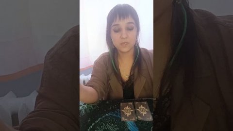 Видео расклад на тему "Что несёт 2025 год"
