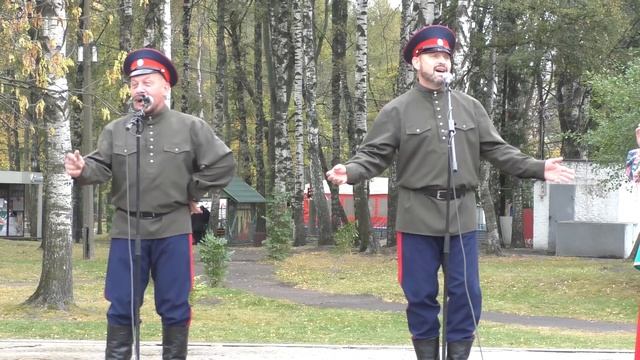 Шёл  казак на побывку домой!