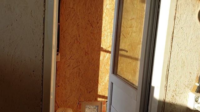 Начинаем обустраивать курятник