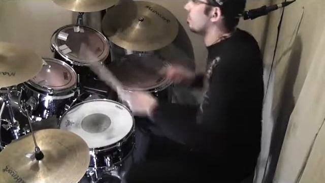 Muse Hysteria drum cover.mp4