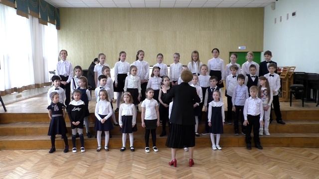 Хор 1-2 классов инструментального отделения. Концерт 29 апреля 2022 года