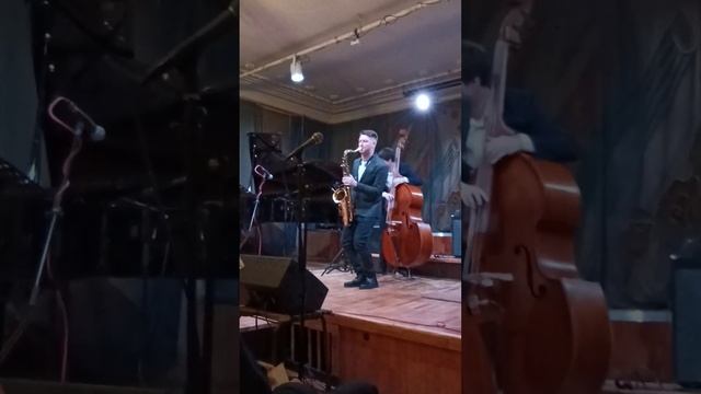 А.Осейчук и его магистры на Ордынке. С. Долженков