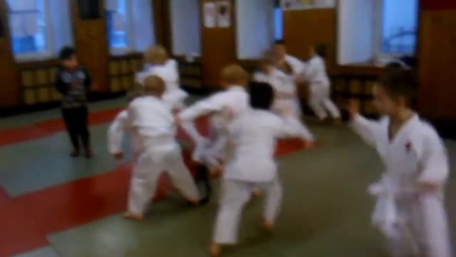 Дзюдо. Игра футбол поясом, дети 4-6 лет.