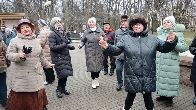 Женщина, подаренная богом........ 21.12.24 Гомель парк Луначарского 🥰💫