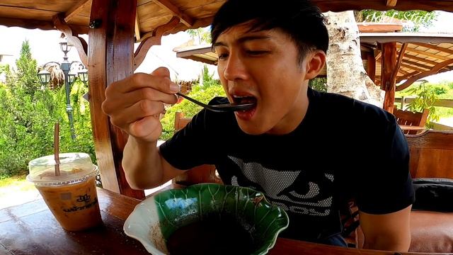 [ Exploring Pattaya ] One of the most relaxing, great food, and Instagramable Restaurant in Pattaya