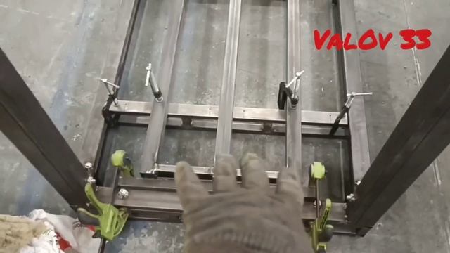 холодильник, маленькая печка для большого производства