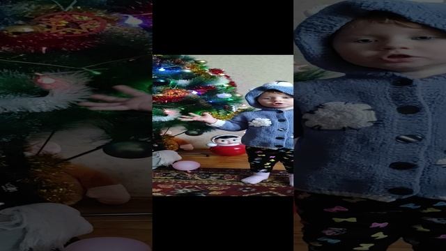 Малышка читает стихотворения / Новогодние стишки для детей