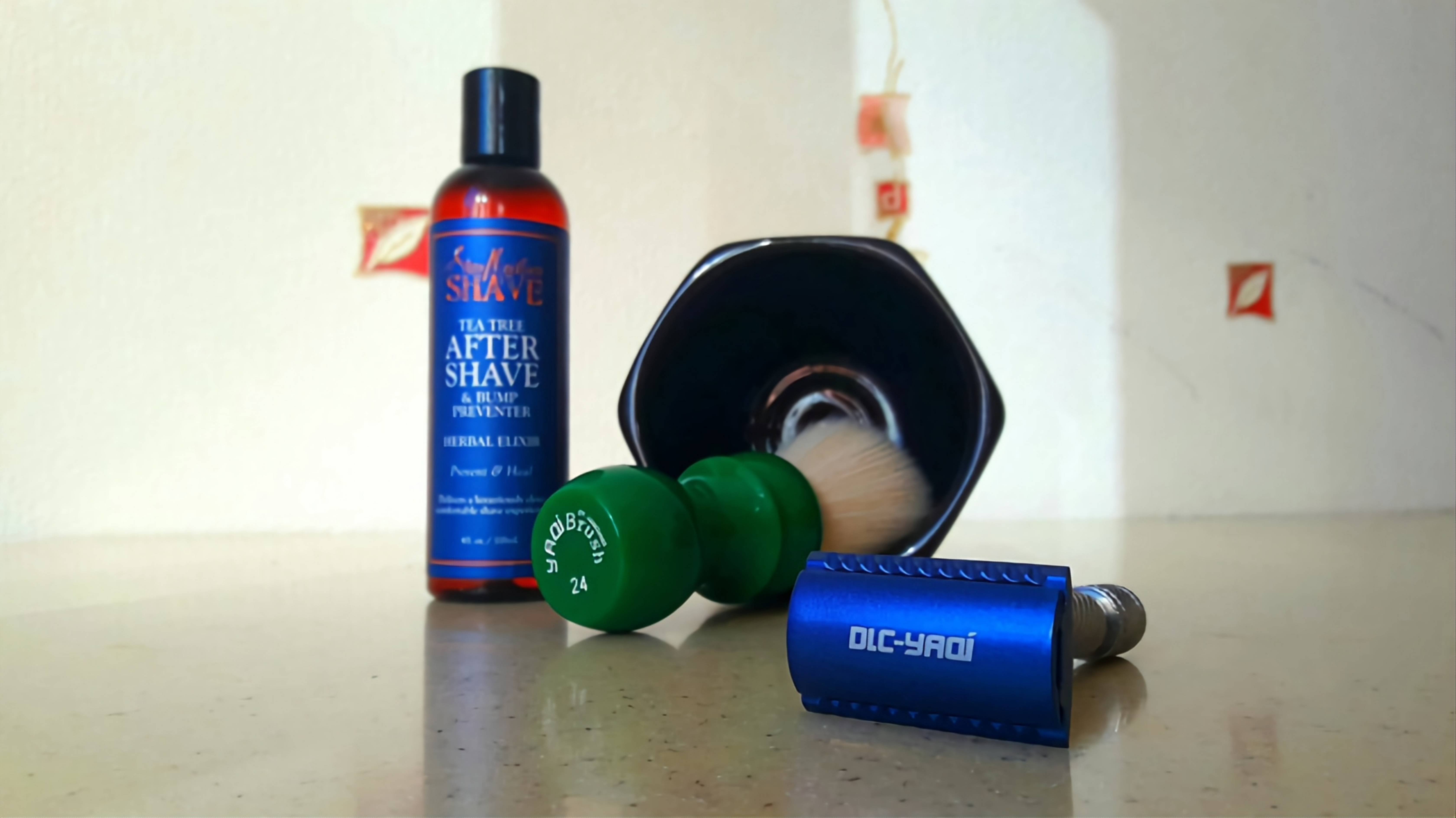 Бритье. Станок Yaqi Palmolive cream Yaqi brush SQUADRO PolSilver Shea Moisture herbal elixir.