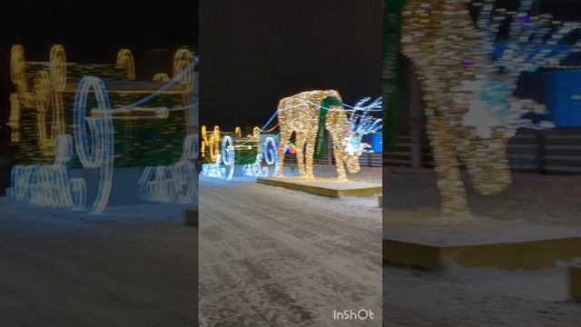 На тюменской набережной❤️🎄✨