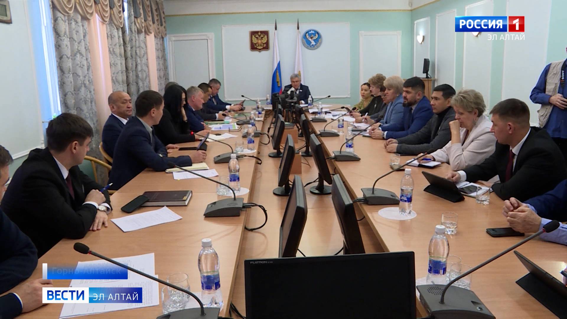 Правительственный час прошел в региональном парламенте