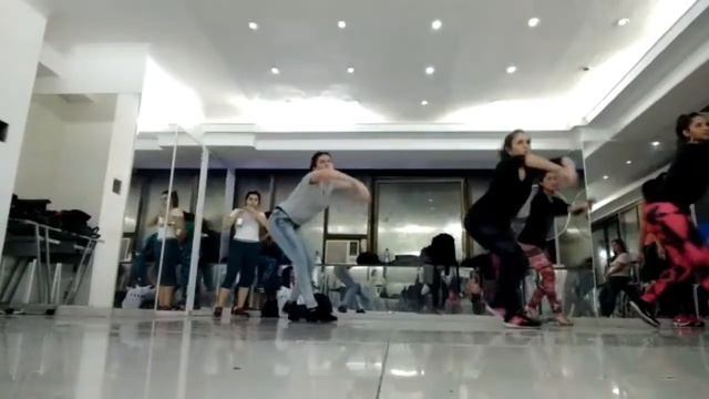 Karla meza, Lady Style, la casa del mambo