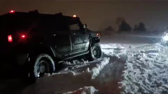 HUMMER H2 первый раз застрял после покупки
