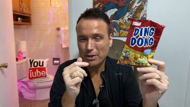 Trying Filipino Snacks Ding Dong